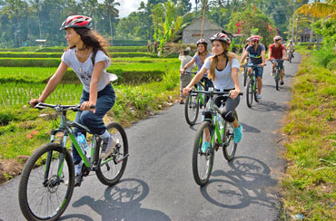 Bali Cycling and Tanah Lot Tour