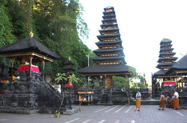 Goa Lawah Temple