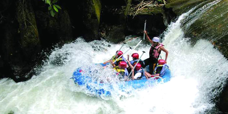 Melangit River Rafting