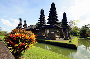 Taman Ayun Temple