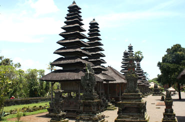 Taman Ayun Temple