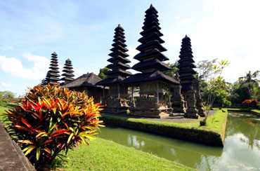 Taman Ayun Temple