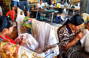 HALF DAY BALI SHOPPING TOUR